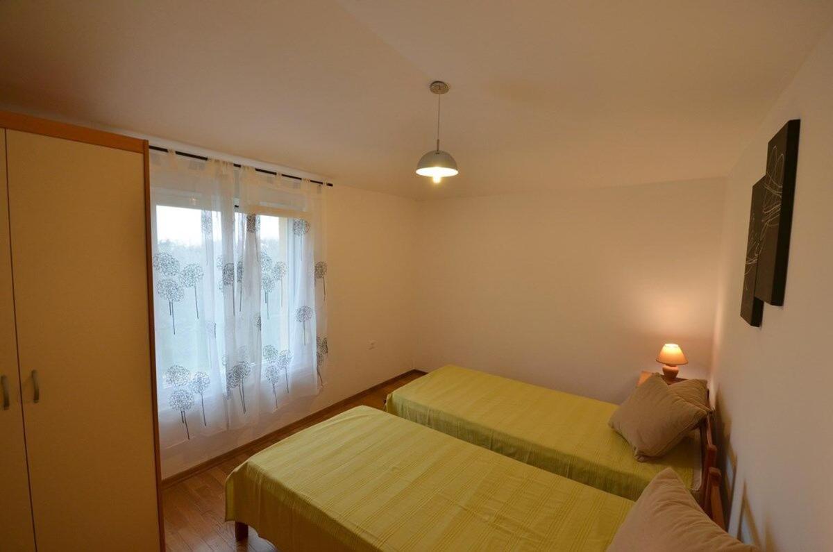 Apartments Universe Pula Dış mekan fotoğraf