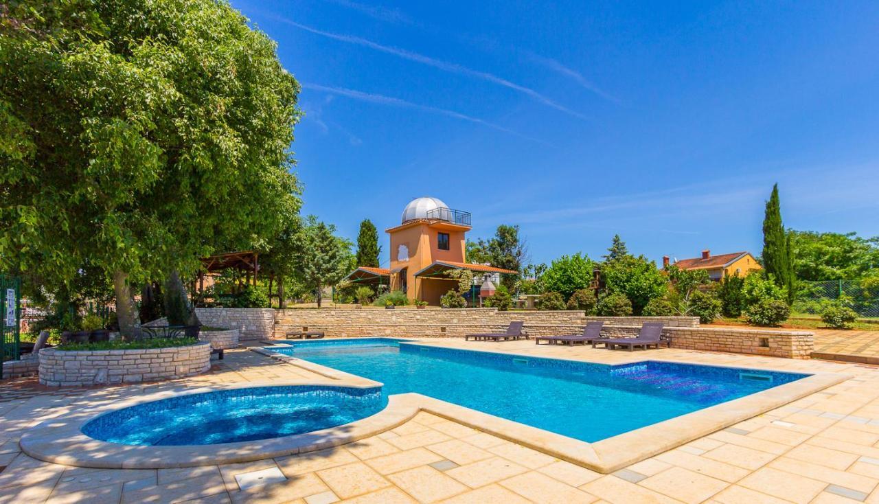 Apartments Universe Pula Dış mekan fotoğraf